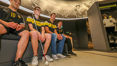 fussballmuseum-barrierearm-blindenfuehrung1.jpg