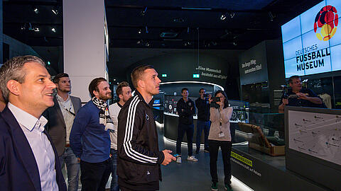 museum-magische-momente-lukas-podolski-poldi-manuel-neukirchner.jpg