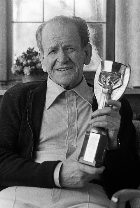 dfm-hall-of-fame-sepp-herberger-datailfoto6.jpg