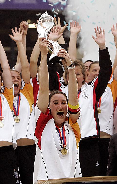 fussballmuseum-hall-of-fame-birgit-prinz2.jpg