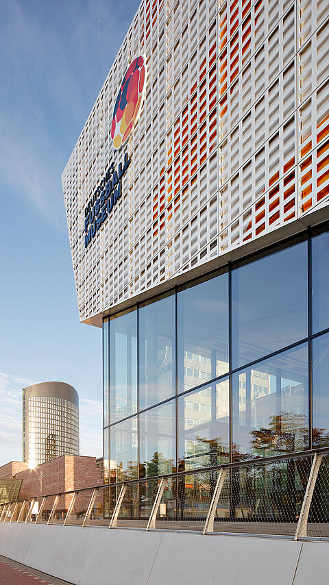 fussballmuseum-architektur-suhan-002.JPG