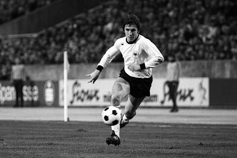 hall-of-fame-klaus-fischer__4_.jpg