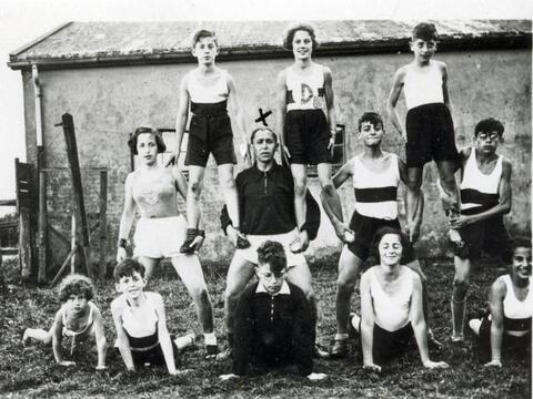 Jugendarbeit in der jüdischen Sportgruppe Schild Dortmund.