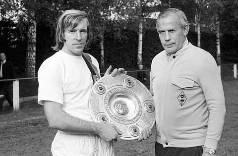 dfm-hall-of-fame-guenter-netzer-detailfoto3.jpg
