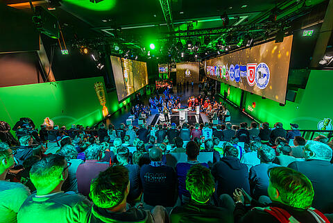 Arena___Impressionen__1_.jpg