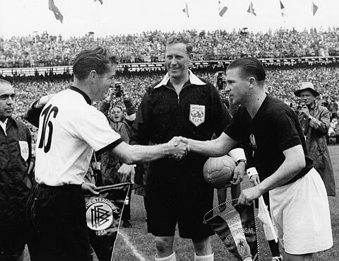 dfm-hall-of-fame-fritz-walter-detailfoto2.jpg