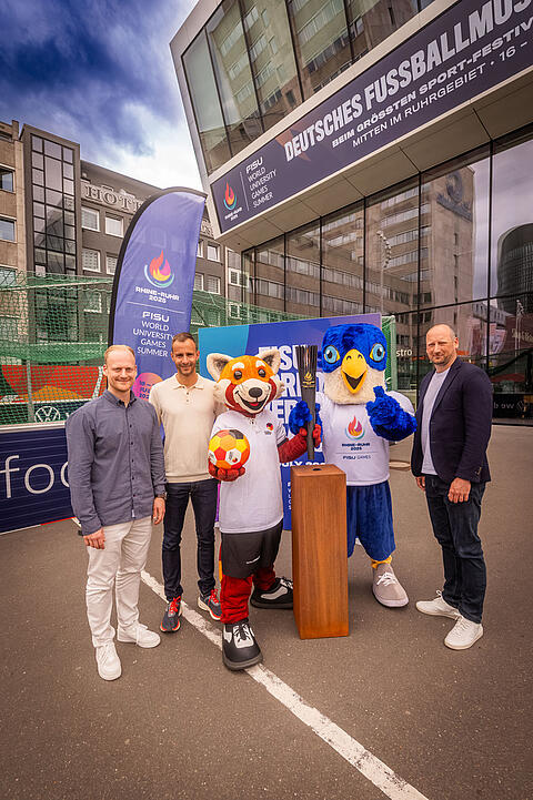 0604_Fisu_Fussballmuseum_Schuetze_072.jpg