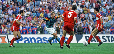 rudi-voeller-hall-of-fame5.jpg