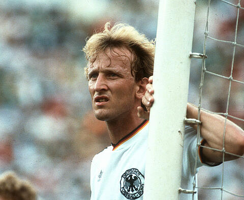 dfm-hall-of-fame-andreas-brehme-detailfoto2-1.jpg