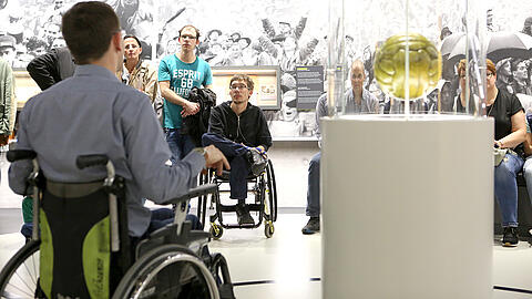 fussballmuseum-barrierefrei-wunder-von-bern.JPG