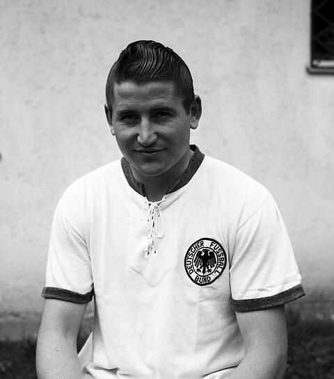 dfm-hall-of-fame-helmut-rahn-detailfoto3.jpg