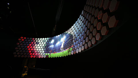museum-360-grad-bundesliga-show-flutlicht.jpg